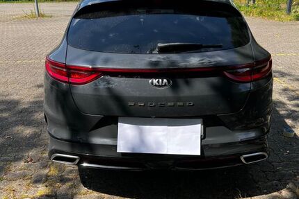 Kia pro ceed / ProCeed 89.000 km 16.999 &euro; Karlsruhe 76227