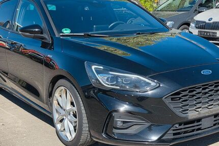 Ford Focus 168.256 km 9.900 &euro; Garbsen 30827