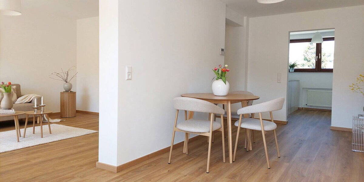 Etagenwohnung Leonberg - 4 Zimmer, 93 m&sup2;, 415.000&euro; | Angebot:26443436