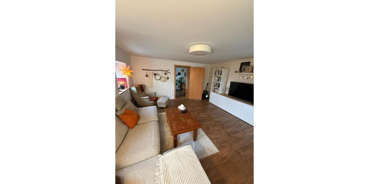 Etagenwohnung Simbach am Inn - 2 Zimmer, 75 m&sup2;, 750&euro; | Angebot:26338549