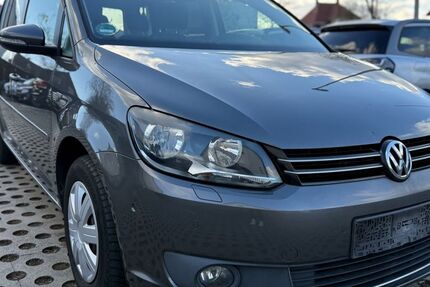 VW Touran 125.221 km 7.999 &euro; Seesen 38723