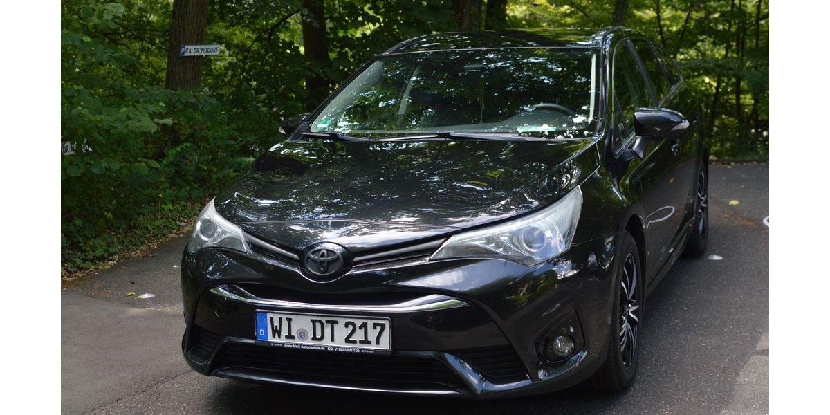 Toyota Avensis 185.000 km 7.200 &euro; Wiesbaden 65195