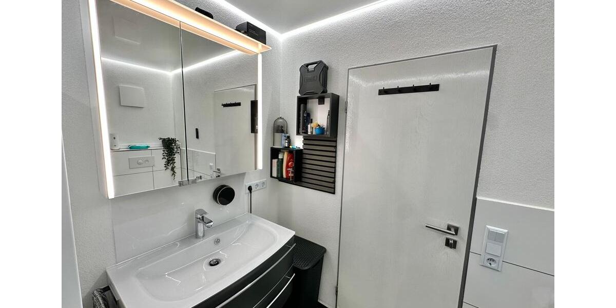 Etagenwohnung Villingen-Schwenningen Schwenningen - 3.5 Zimmer, 84 m&sup2;, 269.000&euro; | Angebot:26407441