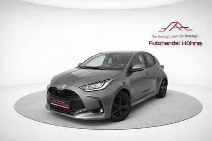 Toyota Yaris 53.837 km 14.914 &euro; Döbeln 04720