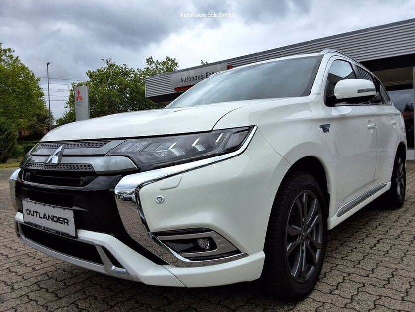 Plug-in Hybrid Outlander