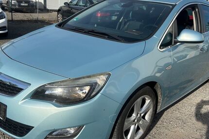 Opel Astra 190.000 km 2.600 &euro; Radolfzell 78315