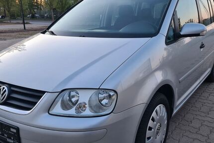 VW Touran 257.000 km 2.999 &euro; Langenhagen 30853