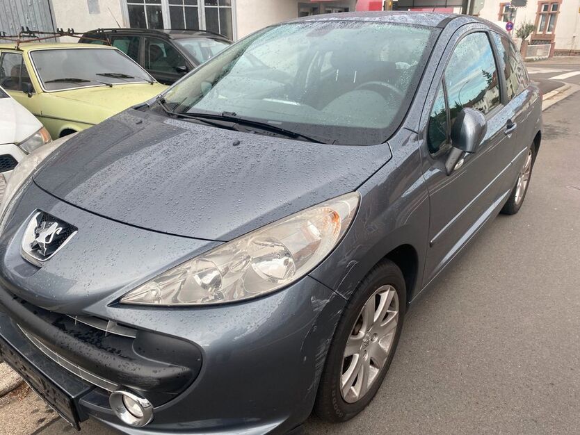 Peugeot 207 259.600 km 1.290 € Hemsbach 69502