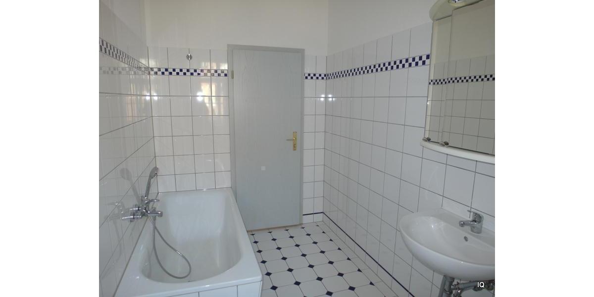 Etagenwohnung Meißen - 2 Zimmer, 51 m&sup2;, 305&euro; | Angebot:26347835