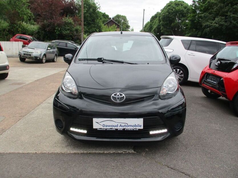 Aygo (X)