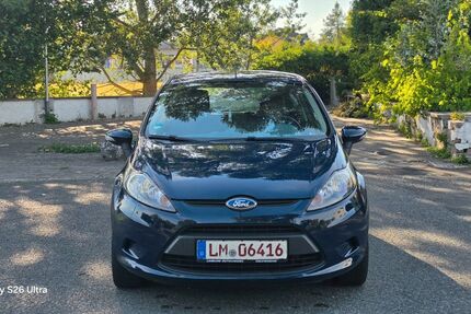 Ford Fiesta 83.000 km 3.999 &euro; Staffel 65556