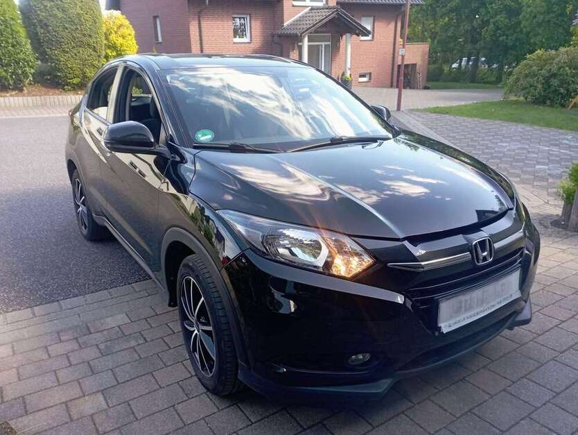HR-V