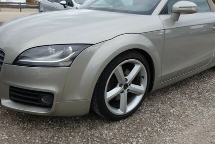 Audi TT 2.0 TFSI Roadster Navi+ Bi-Xenon el. Windschott 179.800 km 8.950 &euro; Neumarkt/OPf 92318