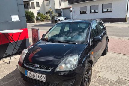 Ford Fiesta 98.600 km 1.890 &euro; Schifferstadt 67105