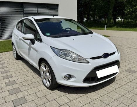 Ford Fiesta 206.519 km 4.000 &euro; Karlsruhe 76133