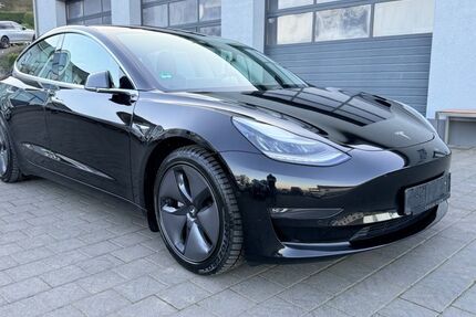 Tesla Model 3 170.400 km 17.450 &euro; Tünsdorf 66693