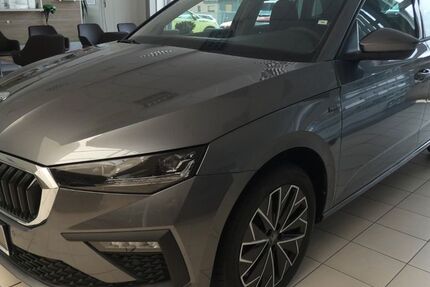 Skoda Scala 1.655 km 28.850 &euro; Bernburg 06406