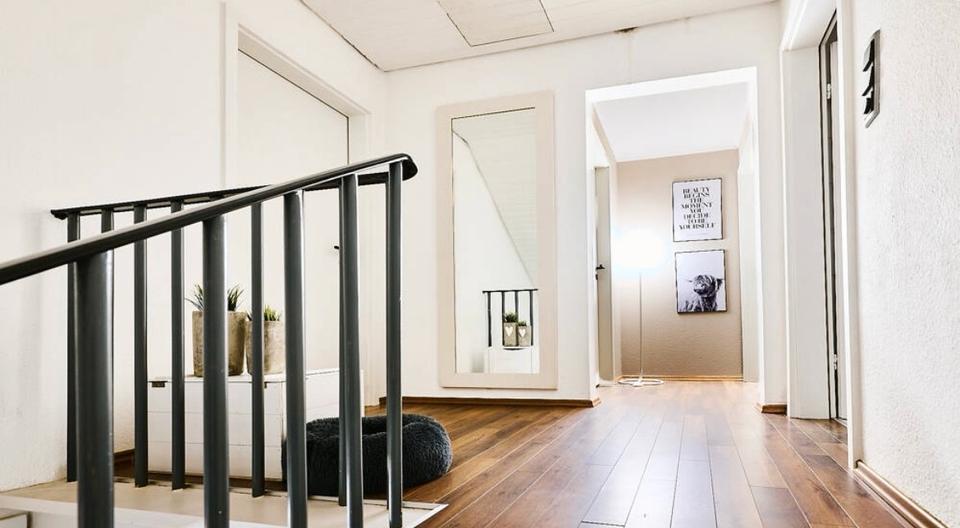 Einfamilienhaus Detmold Hiddesen - 8 Zimmer, 225 m&sup2;, 459.000&euro; | Angebot:26530242