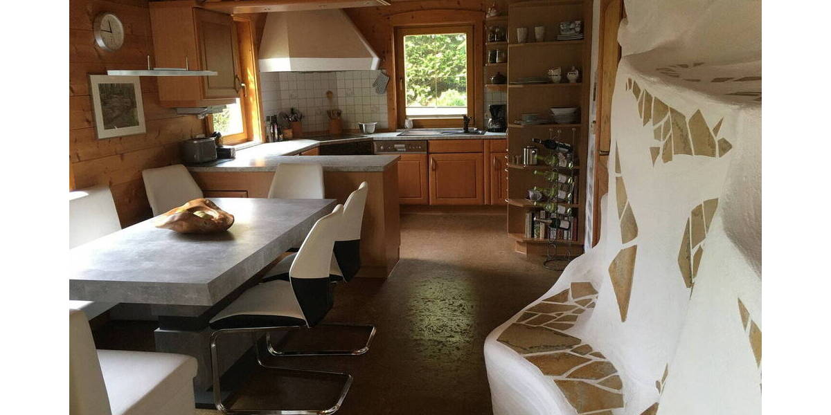 Einfamilienhaus Adlkofen - 8 Zimmer, 238 m&sup2;, 895.000&euro; | Angebot:26040750