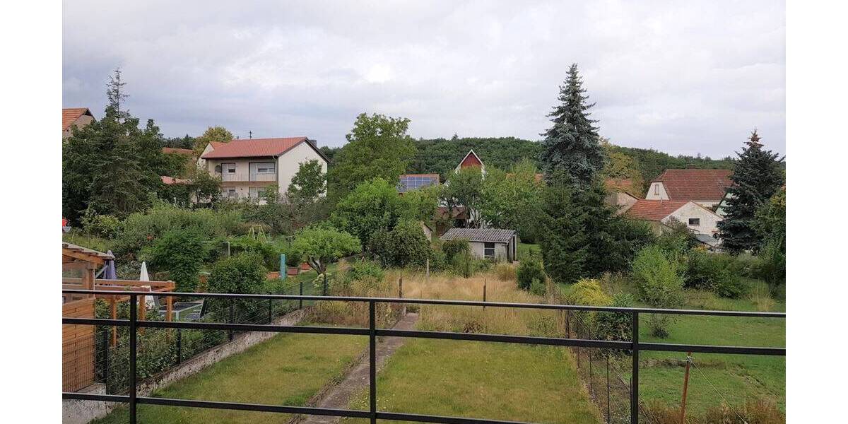 Etagenwohnung Bennhausen - 3 Zimmer, 90 m&sup2;, 600&euro; | Angebot:26919847
