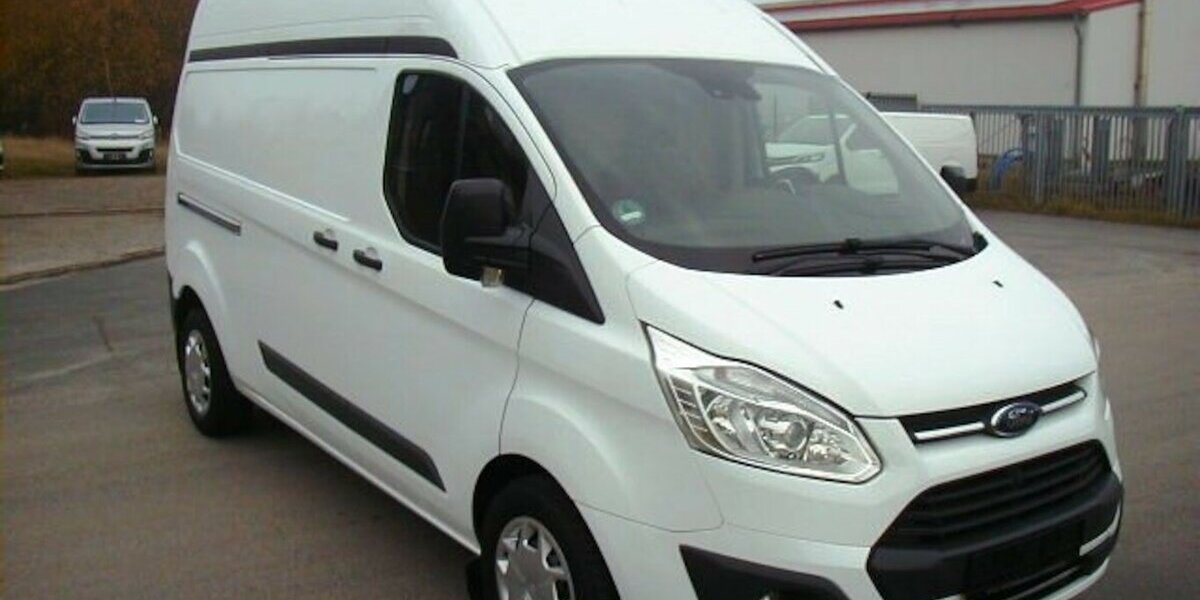 Ford Transit Custom 2.0TDCi Trend 340 L2H2-Navi-AHK-PDC 69.296 km 17.969 &euro; Wittmund 26409