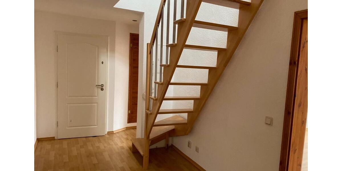 Dachgeschoßwohnung Heilbad Heiligenstadt - 5 Zimmer, 133 m&sup2;, 890&euro; | Angebot:26143774