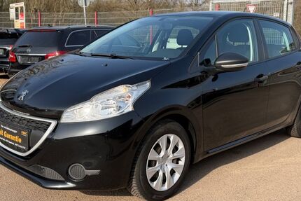 Peugeot 208 99.900 km 6.950 &euro; Saarlouis 66740