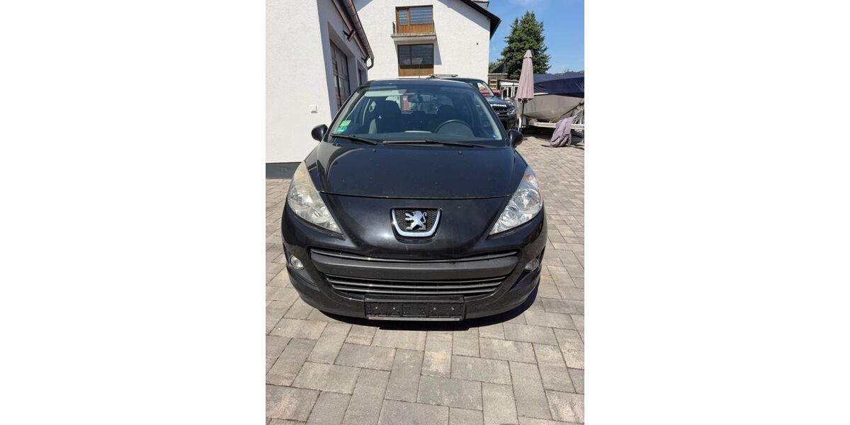 Peugeot 207 170.000 km 2.999 &euro; Bernkastel-Kues 54470