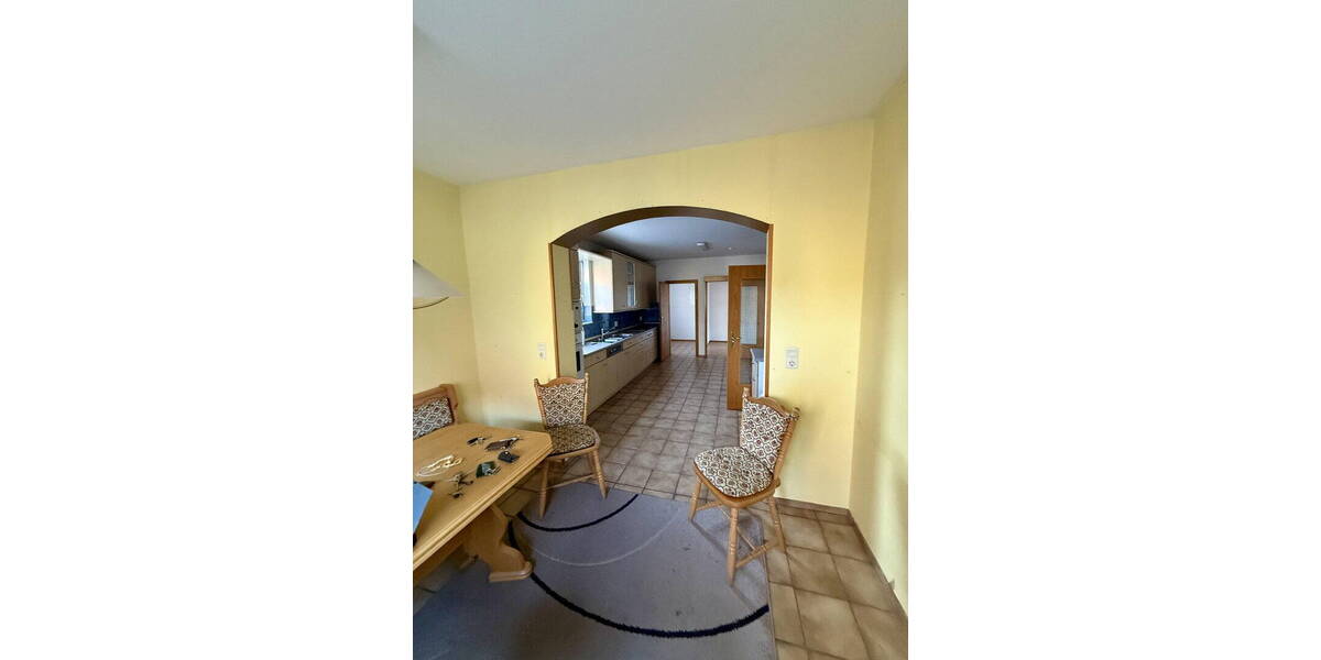 Etagenwohnung Brombachtal Kirchbrombach - 4 Zimmer, 160 m&sup2;, 1.400&euro; | Angebot:26790529