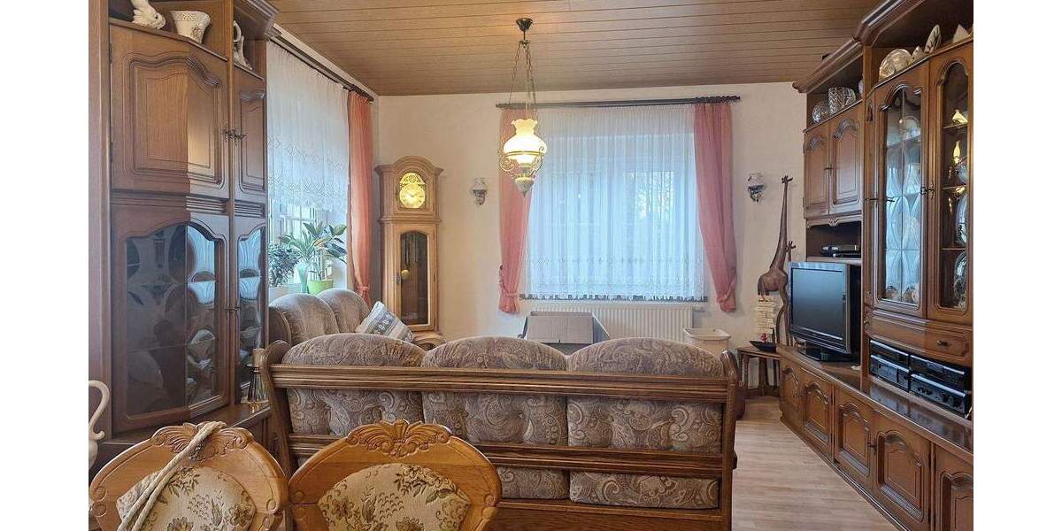 Einfamilienhaus Meuselwitz - 4 Zimmer, 138 m&sup2;, 169.000&euro; | Angebot:25700640