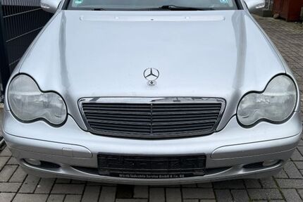 Mercedes-Benz C 180 153.000 km 1.500 &euro; Neudenau 74861