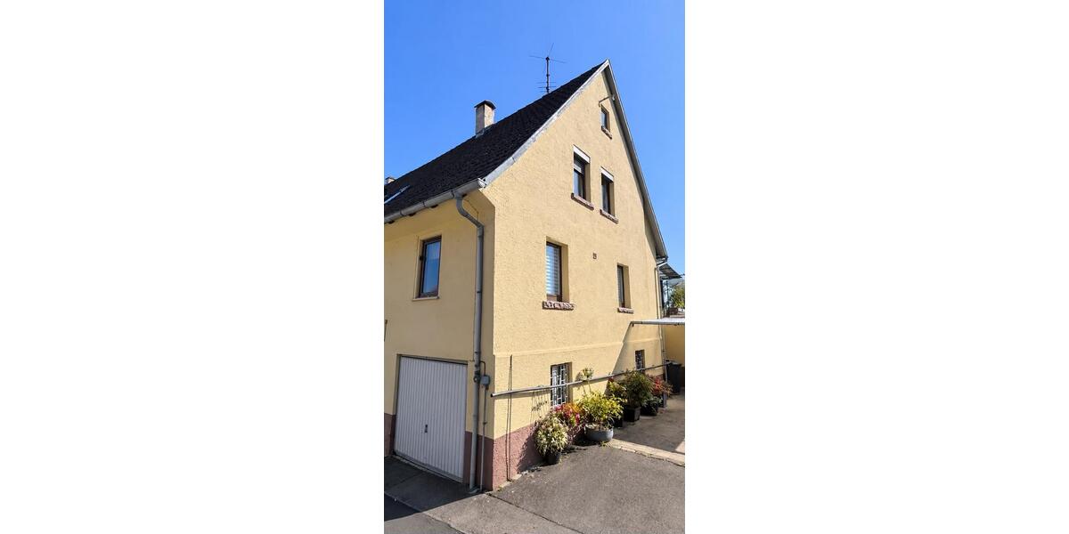Mehrfamilienhaus, Wohnhaus Bietigheim-Bissingen Bissingen - 11 Zimmer, 250 m&sup2;, 380.000&euro; | Angebot:27079489