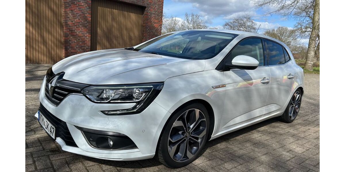 Renault Megane 121.980 km 9.900 &euro; Friedeburg 26446