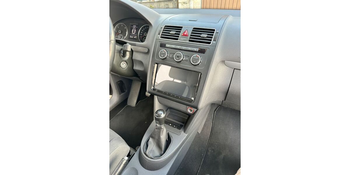 VW Touran 247.000 km 7.300 &euro; Dornburg 65599