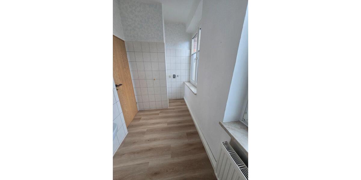 Etagenwohnung Waltershausen - 3 Zimmer, 56 m&sup2;, 391&euro; | Angebot:25783759