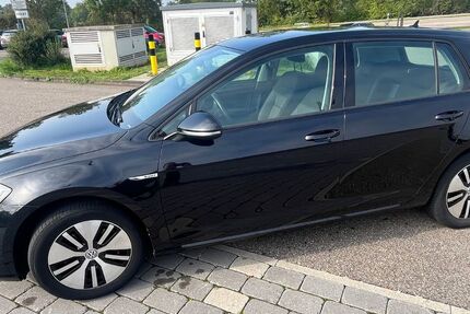 VW Golf 39.600 km 17.000 € Hamburg 21079
