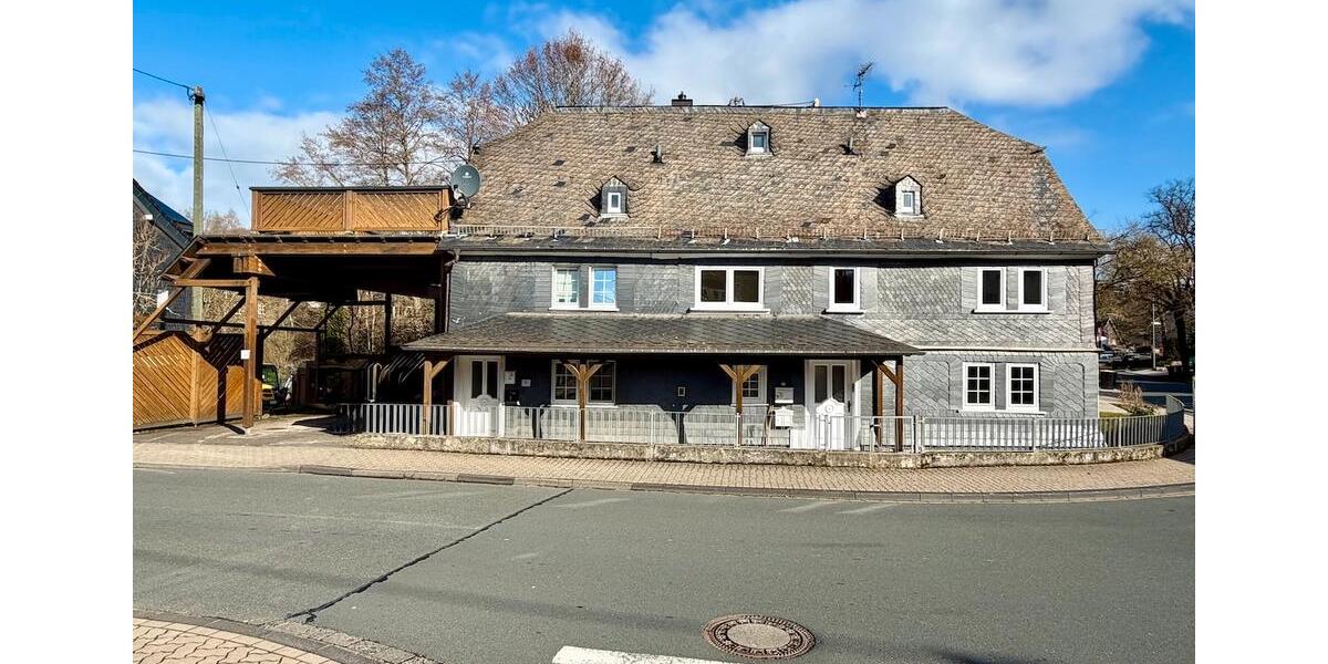 Etagenwohnung Siegen Kaan-Marienborn - 5 Zimmer, 122 m&sup2;, 1.000&euro; | Angebot:26005610