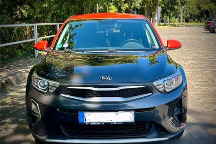 Kia Stonic 120.000 km 9.500 &euro; Neu- Anspach 61267