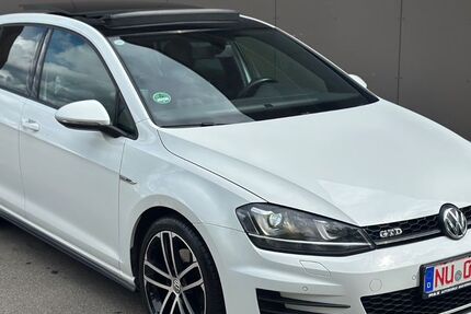 VW Golf 273.000 km 8.500 &euro; Neu-Ulm 89231
