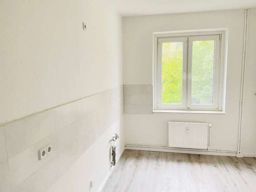 Wohnung zum Mieten in Magdeburg 320 € 52.9 m²