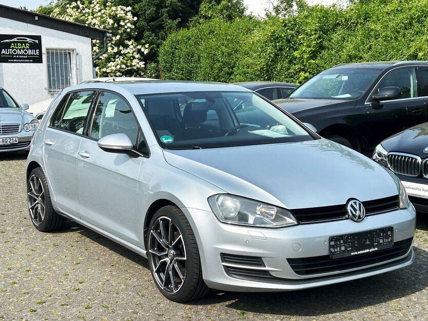 VW Golf 156.000 km 6.800 € Wiesbaden 65199