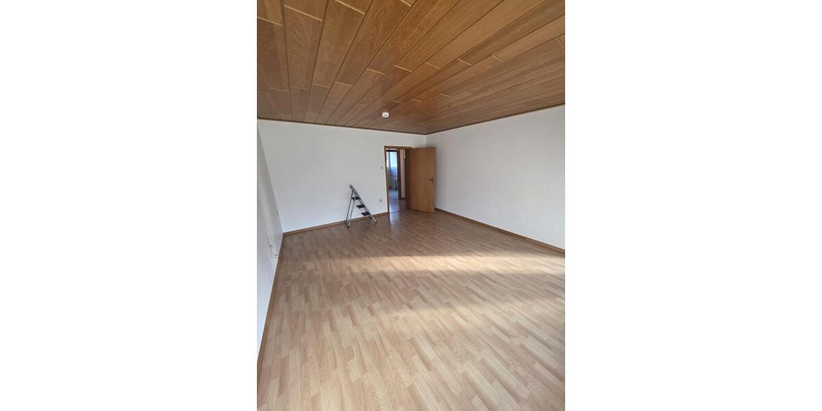Erdgeschoßwohnung Nettetal - 4 Zimmer, 80 m&sup2;, 1.250&euro; | Angebot:26335374