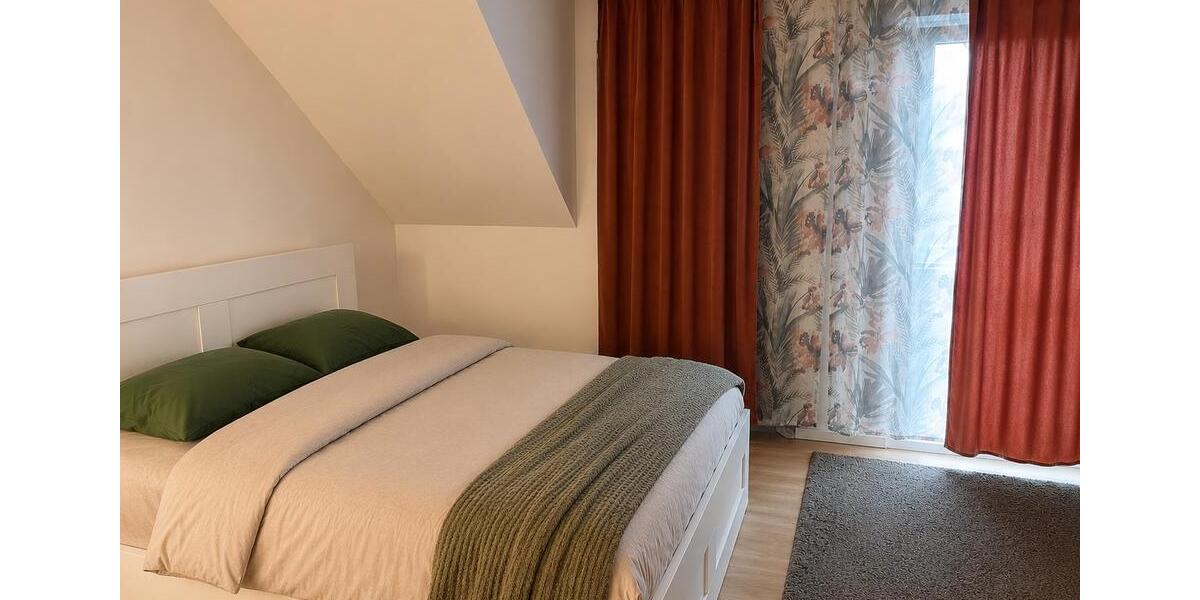 Reihenhaus Hennef (Sieg) - 5 Zimmer, 125 m&sup2;, 620.000&euro; | Angebot:26828695