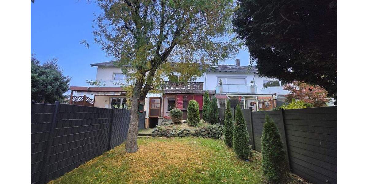 *Charmantes Reihenmittelhaus mit Potenzial in begehrter Lage von Elsen* 4 zimmer