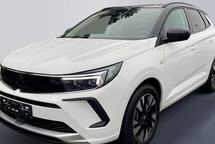 Opel Grandland (X) 14.904 km 29.890 &euro; Xanten 46509