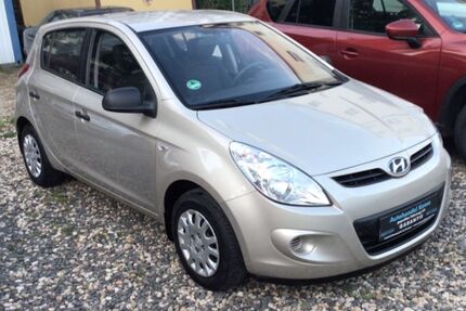 Hyundai i20 99.998 km 4.499 &euro; leipzig 04155