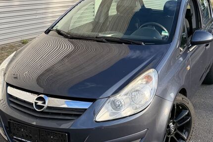Opel Corsa 203.000 km 2.300 &euro; Frankfurt am Main 65933