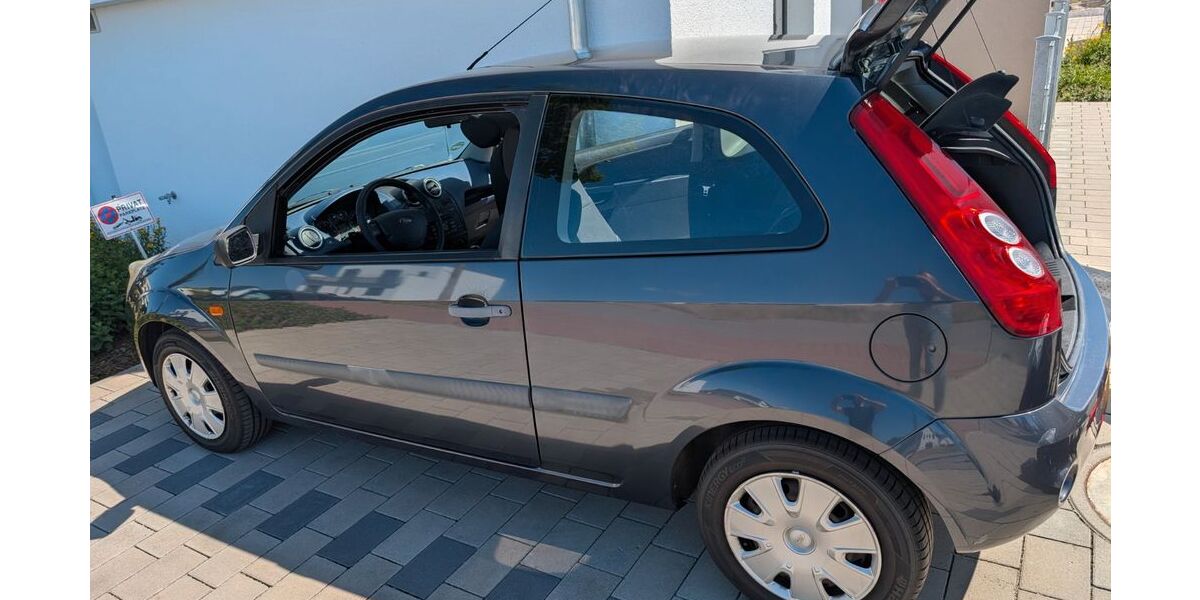 Ford Fiesta 143.000 km 1.400 &euro; Heilbronn 74172
