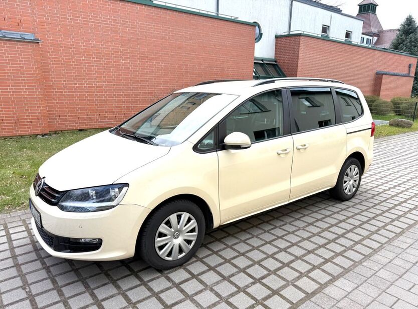 VW Sharan 339.670 km 7.100 € Panketal 16341