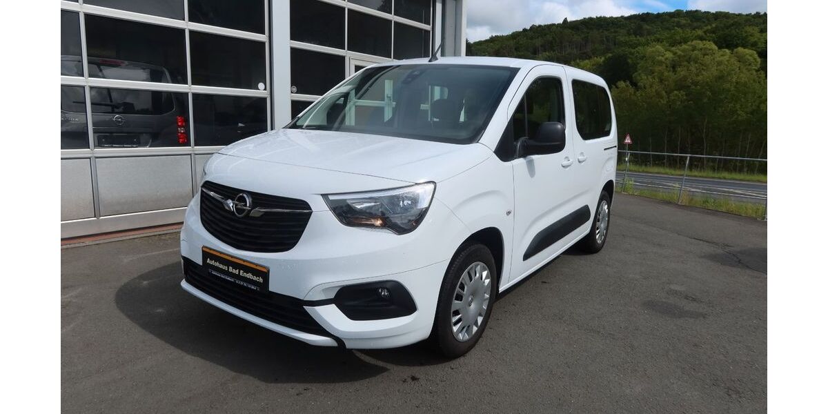 Opel Combo 37.950 km 18.490 &euro; Bad Endbach 35080